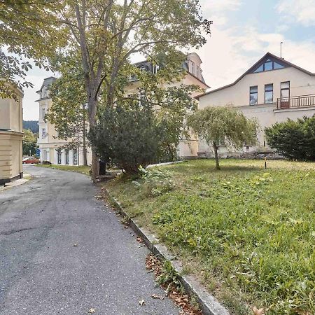 Apartman Villa Eiche Mariánské Lázně Extérieur photo