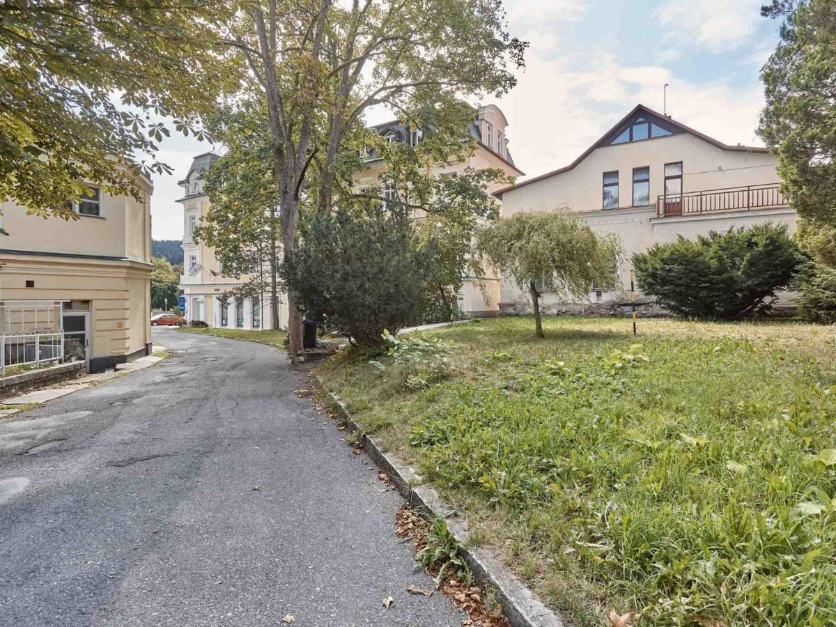 Apartman Villa Eiche Mariánské Lázně Extérieur photo